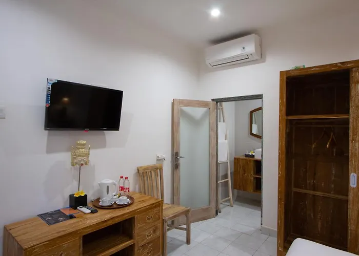 Guest house Bali Komang 4*